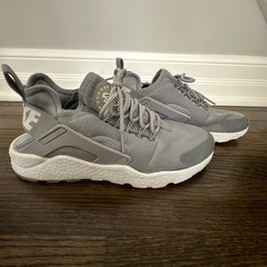 Women’s Nike Air Huarache